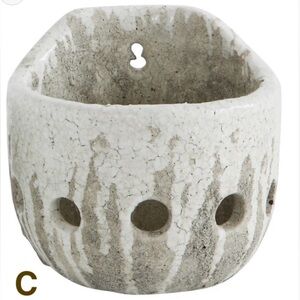 Creative Co-Op Distressed Wall Planter White Gray Ceramic Drip Style Planter NEW